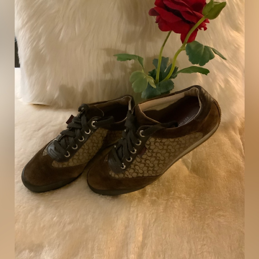 COACH - Brown monogram lace up sneakers/shoe. Sz 6